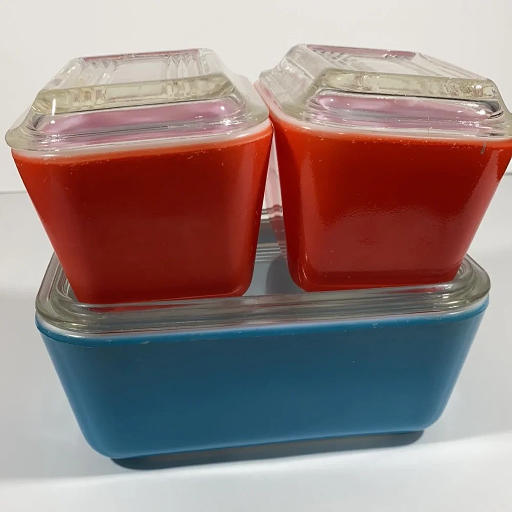 Vintage Pyrex! Refrigerator dish set of 3 - Picture 16 of 16